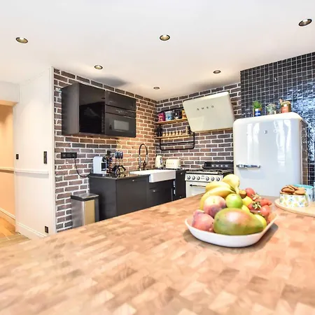Lägenhet Charming 3br Montorgueil Republique *