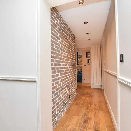 Charming 3br Montorgueil Republique Paris