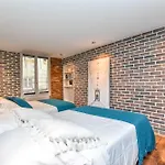 Charming 3br Montorgueil Republique * Paris